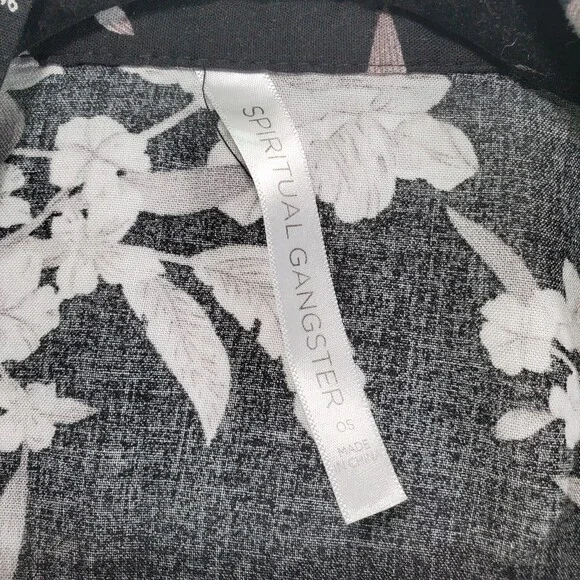 Spiritual Gangster Maya OS One Size Kimono Robe Floral Black - Picture 5 of 11